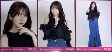 노기자카46 스가와라 사츠키 브로마이드 컴프 어깨 트임 상의