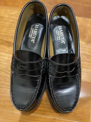 HARUTA 블랙 로퍼 25EE