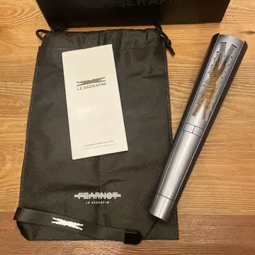 LE SSERAFIM OFFICIAL LIGHT STICK 응원봉