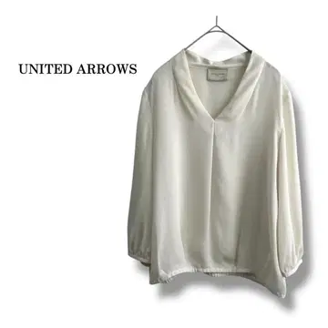 [ UNITED ARROWS ] 유나이티드 애로우즈 V넥 시어 블라우스