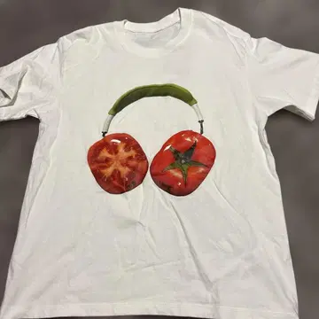 토마토 헤드폰 T셔츠 화이트