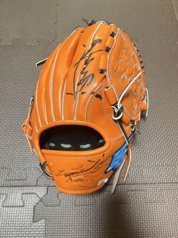 장훈 씨의 친필 사인 그로브