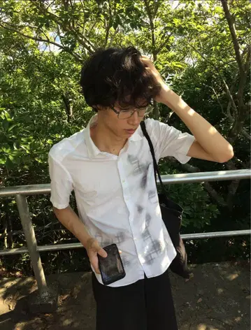 BLACK BARRETT 화이트 셔츠