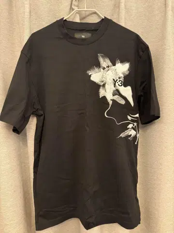 Y-3 블랙 그래픽 프린트 티셔츠