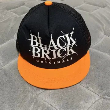 BLACK BRICK HUNGERKNOCK 캡