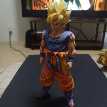 클리어라이즈 슈퍼 사이어인 손오공 리페인트