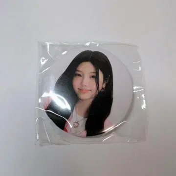 ILLIT Glitter Day in Japan WONHEE 캔뱃지