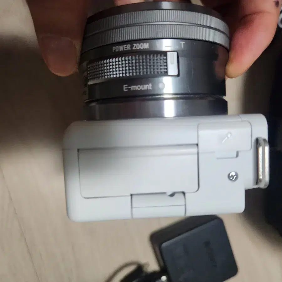 소니 zve10 화이트