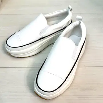 통굽 화이트 슬립온 L