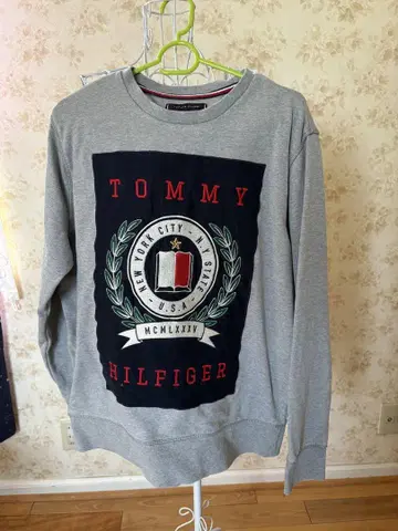 TOMMY HILFIGER XL 그레이 맨투맨