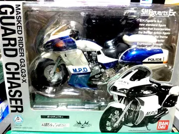 가드 체이서 가면라이더 아기토 SHFiguarts