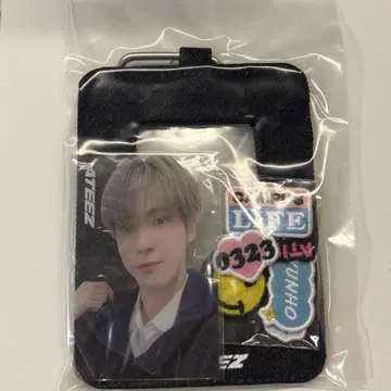 ATEEZ 팬미팅 유노 트레이딩 카드 홀더