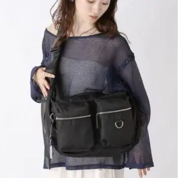 새상품급 지나시스 숄더백 W포켓 바디백/128576