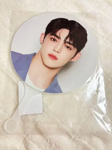 에스쿱스 INCOMPLETE 부채