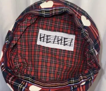 HEIHEI 하트 무늬 베레모 빨간색