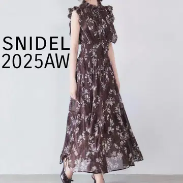 snidel 프린트 플리츠 셔링 원피스