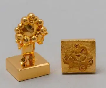 만박 EXPO2025 한정판 금인 미야쿠미야쿠 골든 스탬프 일본 국보전