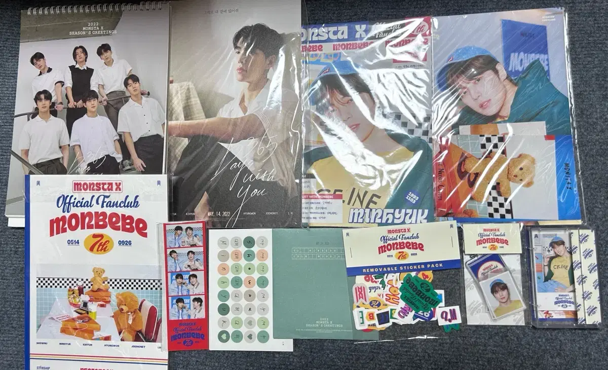 Monsta X 2022 seasons greetings Monbebe 7th kit bulk