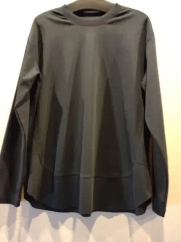ATELIER SIX 스트레치 소재 긴팔 셔츠 블랙