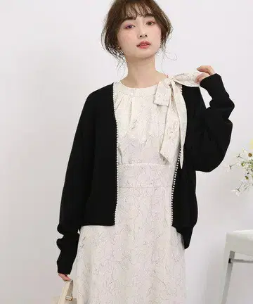 Couture Brooch 모조 진주 트리밍 가디건 블랙