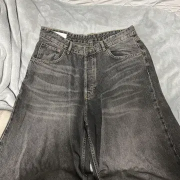 ZARA 엑스트라 배기 34인치