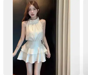 Ciel 프릴 홀터 셋업
