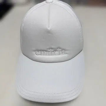 EmiriaWiz UVcat 캡