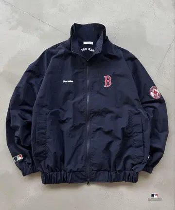 [즉완판템] S사이즈 Perushu x MLB 콜라보 자켓