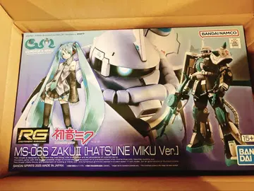 RG MS-06S ZAKU II HATSUNE MIKU Ver.