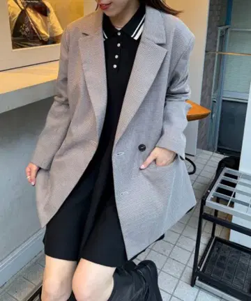 체크 무늬 테일러드 자켓