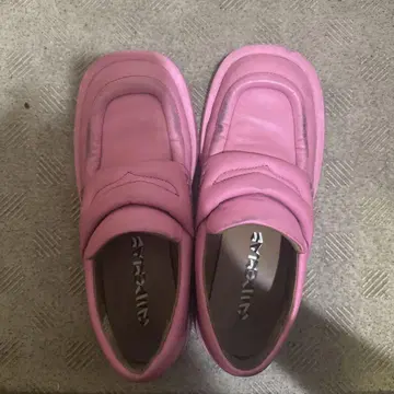Camper 로퍼