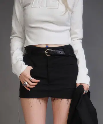 ACLENT 컷오프 프론트 포켓 미니 스커트