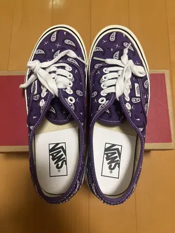 Vans 애너하임 오센틱 페이즐리