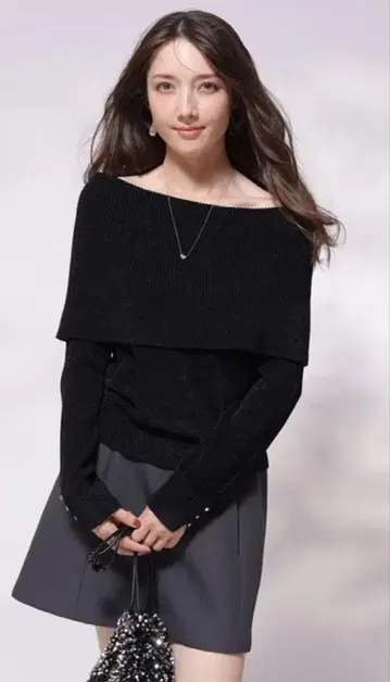 아푸와이저 리셰 키라키라몰 오프숄더 니트 블랙 M