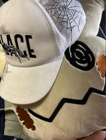 PALACE 캡