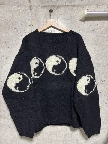 [ 초레어 ] MacMahon Knitting Mills 니트