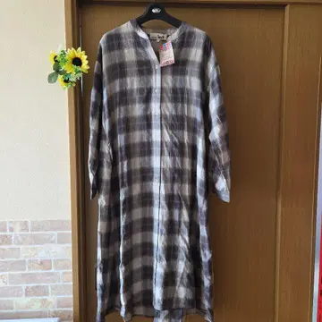 티티카카 체크 무늬 원피스