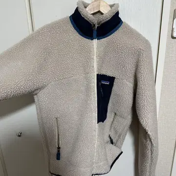 patagonia 플리스 자켓 S 사이즈 크림 네이비