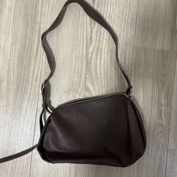 LEPSIM 다크 브라운 숄더백