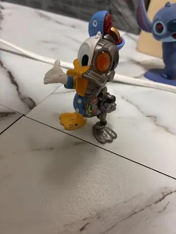 52TOYS CYBORG SERIES 도날드 피규어
