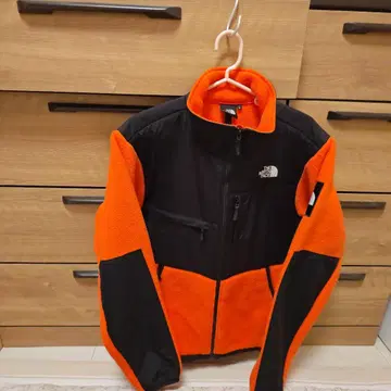 THE NORTH FACE 플리스 자켓 L 사이즈 오렌지/블랙