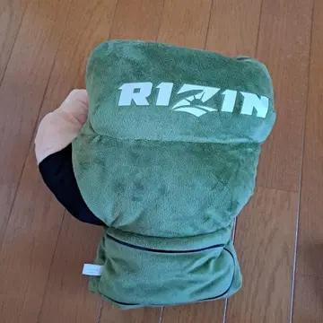 RIZIN 주먹 모양 봉제 인형