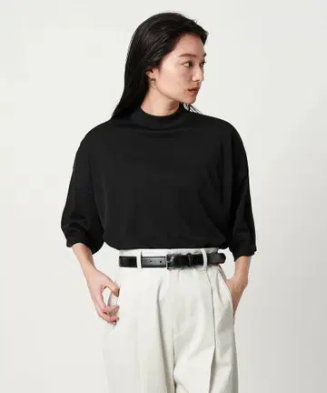 MARW UNITED ARROWS 스무스 하이넥 5부 소매 티셔츠