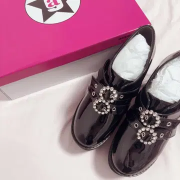 attagirl 통굽 플랫폼 비쥬 벨트 부티 L 사이즈