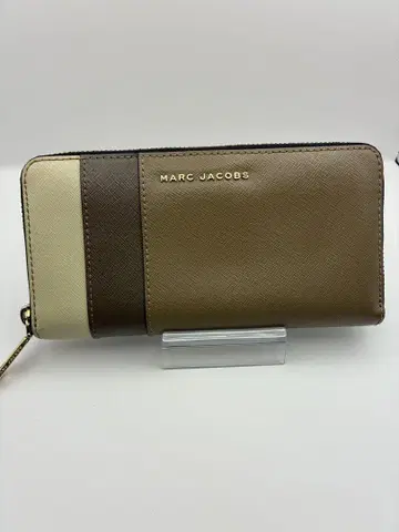 MARC JACOBS 마크제이콥스 새상품급 장지갑 트리콜로르