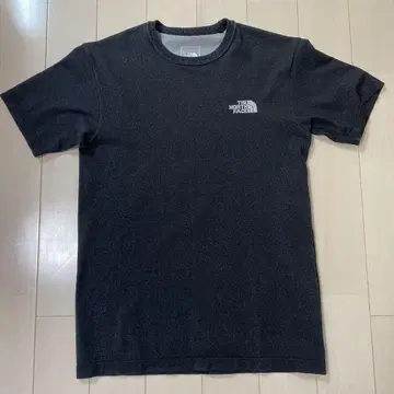 THE NORTH FACE 블랙 T셔츠 M