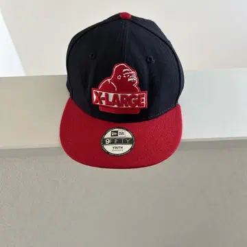 X-LARGE 9FIFTY 캡 블랙/레드 YOUTH 스냅백
