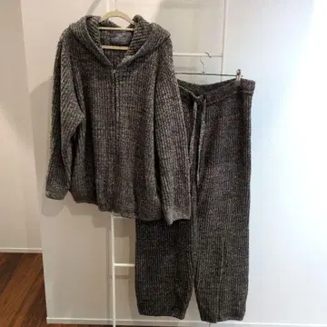 젤라또피케 남성용 룸웨어 셋업 USED