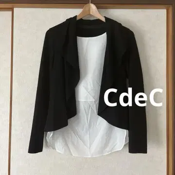 쿠 드 샹스 CdeC 새상품급 겉옷 월드 (인디비와 동일) 모 100%