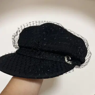 카시라 리본 튤 헌팅 캡